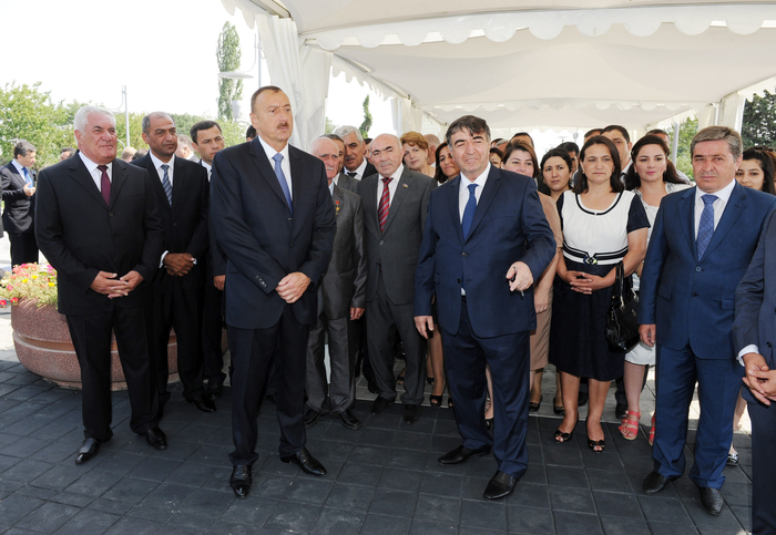 Президент Азербайджана принял участие в церемонии открытия канализационной сети и водопровода в Шабране (ФОТО)