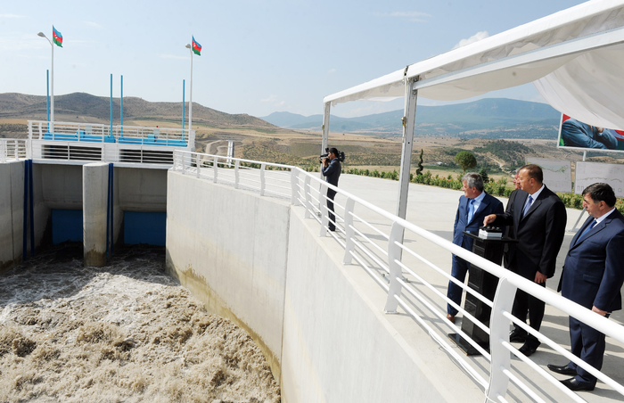 Президент Азербайджана принял участие в церемонии сдачи в эксплуатацию канала Вельвелечай-Тахтакерпю (ФОТО)