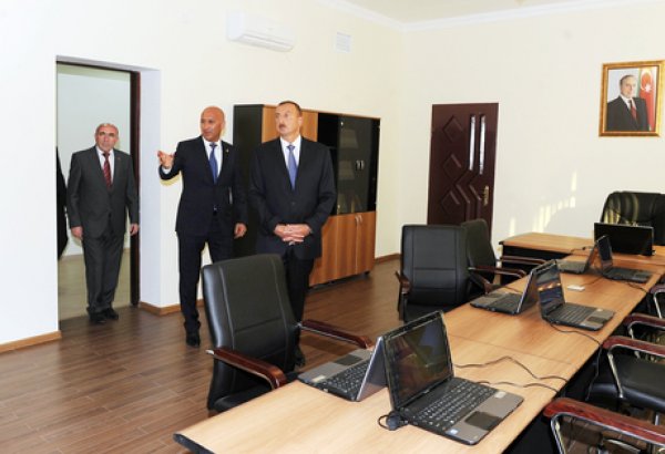 Президент Азербайджана принял участие в открытии нового здания Исполнительной власти Сиязаньского района (ФОТО)