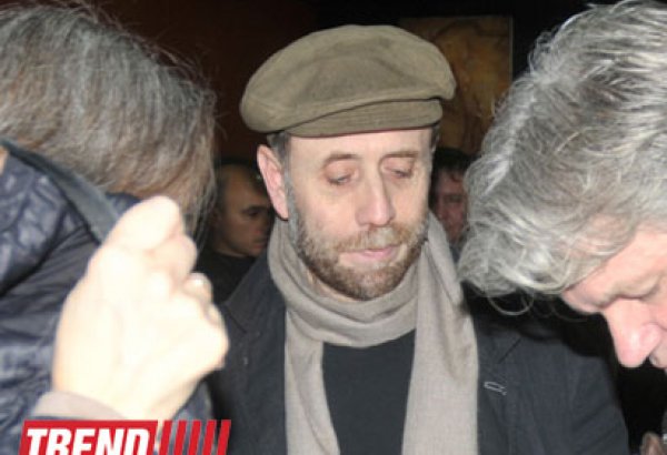 Работы азербайджанского художника и режиссера вызвали большой интерес в Москве (фото)