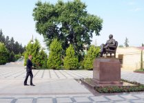 Президент Азербайджана прибыл в Хачмазский район (ФОТО)