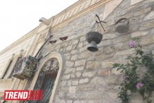 Уникальный фасад дома Али Шамси в Ичери Шехер: "Моей первой кистью был гвоздь" (фото)
