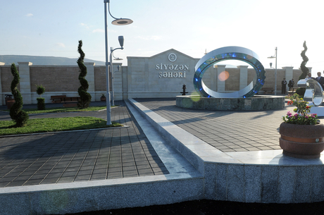 Состоялась церемония сдачи в эксплуатацию водопроводной линии и канализационной сети в городе Сиязань (ФОТО)