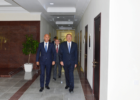 Президент Азербайджана принял участие в открытии нового здания Исполнительной власти Сиязаньского района (ФОТО)