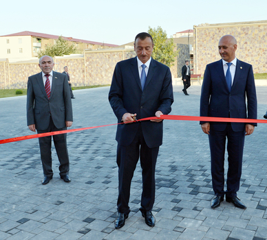 Президент Азербайджана принял участие в открытии Центра молодежи в Сиязани (ФОТО)