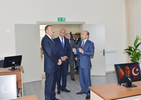 Президент Азербайджана принял участие в открытии Центра молодежи в Сиязани (ФОТО)