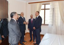 Президент Азербайджана принял участие в церемонии распределения квартир в построенном для журналистов здании (ФОТО)
