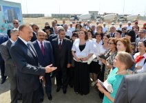 Президент Азербайджана принял участие в церемонии распределения квартир в построенном для журналистов здании (ФОТО)