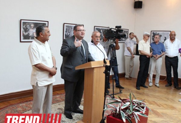 Пярвиз Гулиев представил фотоколлекцию, посвященную 90-летию "Азербайджанфильм" (фото)