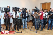 Пярвиз Гулиев представил фотоколлекцию, посвященную 90-летию "Азербайджанфильм" (фото)