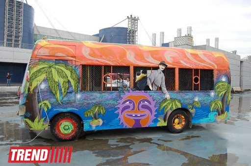 Пространство Современного Искусства YARAT! представило проект "Save the Earth" (фото)