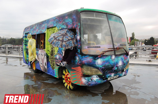 Пространство Современного Искусства YARAT! представило проект "Save the Earth" (фото)