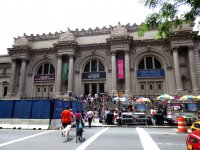 Художник Исмаил Мамедов получил благодарственное письмо от библиотеки музея Metropolitan (фото)