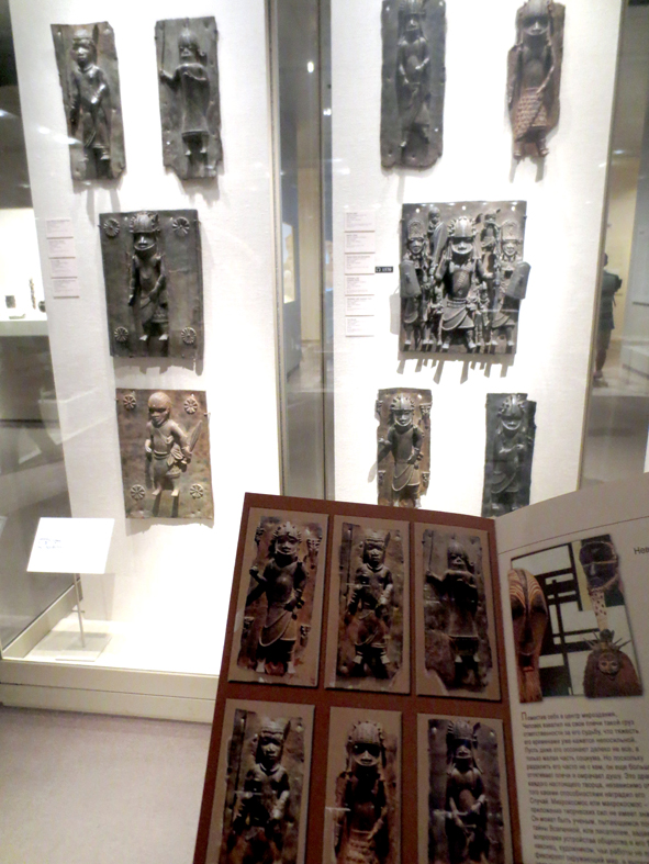 Художник Исмаил Мамедов получил благодарственное письмо от библиотеки музея Metropolitan (фото)