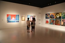 Светлые и темные лики Энди Уорхола (ФОТО)