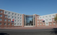 Ильхам Алиев ознакомился с условиями в новом здании школы в Сабирабаде (ФОТО)