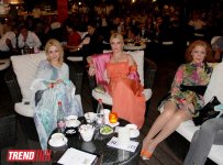 Тунзаля Агаева выступила с сольным концертом на побережье Каспийского моря (фото)