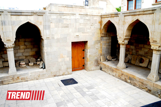 На самой высокой точке древнего Баку - Дворец Ширваншахов  (фотосессия)