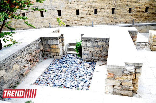 На самой высокой точке древнего Баку - Дворец Ширваншахов  (фотосессия)