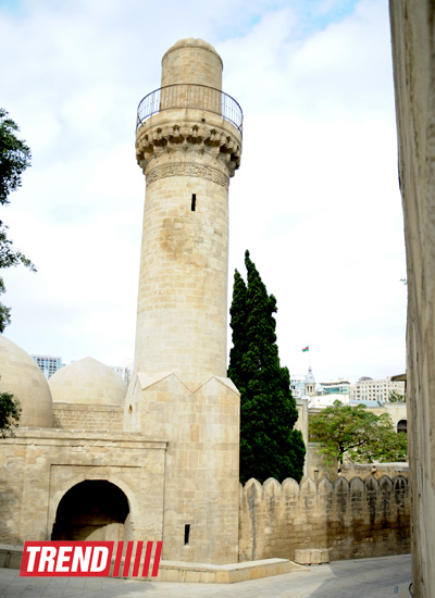 На самой высокой точке древнего Баку - Дворец Ширваншахов  (фотосессия)