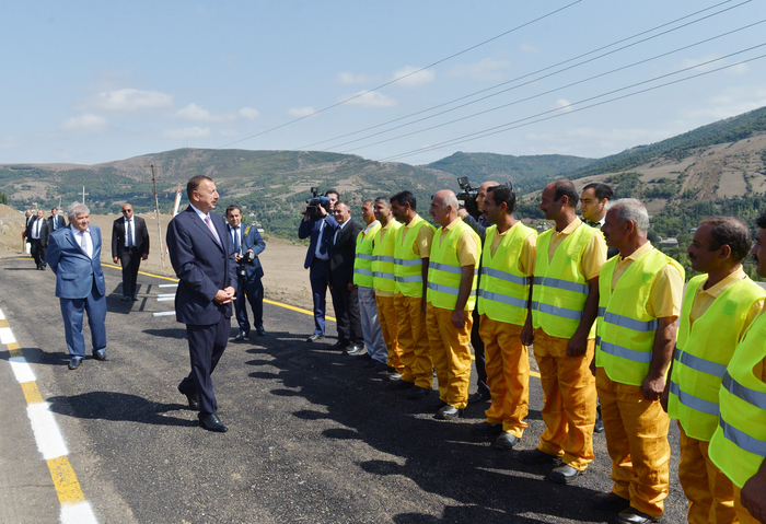 Президент Ильхам Алиев принял участие в открытии 20-километрового участка автодороги Ярдымлы-Деман-Арвана (ФОТО)
