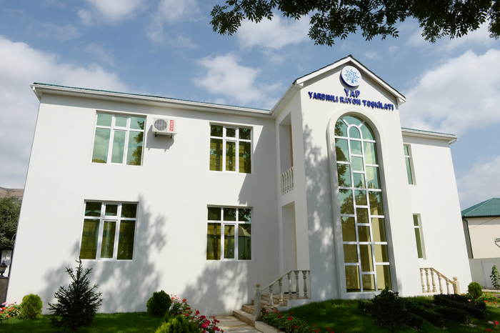 Ильхам Алиев принял участие в открытии нового здания Ярдымлинской районной организации партии «Ени Азербайджан» (ФОТО)