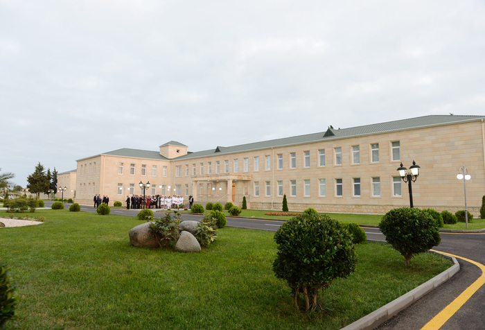 Президент Ильхам Алиев: За последние 10 лет во всех уголках Азербайджана очень сильны тенденции созидания и развития (ФОТО)