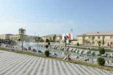 Президент Ильхам Алиев ознакомился с условиями, созданными на Площади флага в Сальяне (ФОТО)