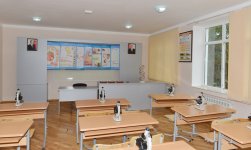 Президент Азербайджана ознакомился с состоянием двух школ в Баку после капремонта (ФОТО)