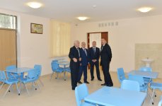 Президент Азербайджана ознакомился с состоянием двух школ в Баку после капремонта (ФОТО)