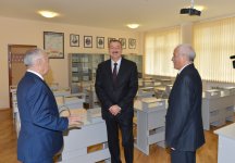 Президент Азербайджана ознакомился с состоянием двух школ в Баку после капремонта (ФОТО)