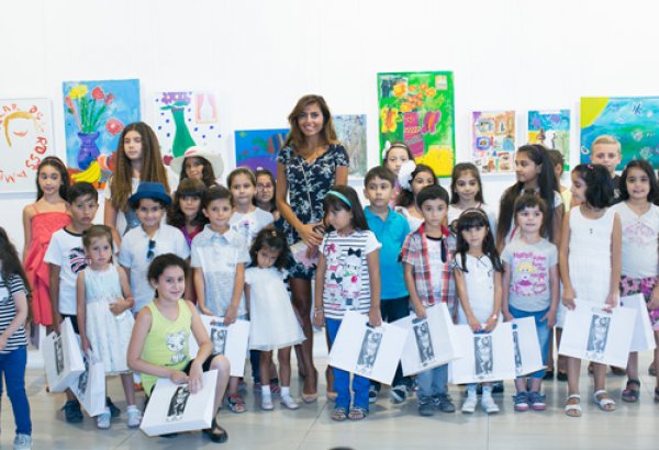 Пространство Современного Искусства "YARAT!" представило в Баку детскую выставку (фото)