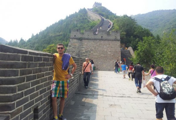 Телеведущий Идрис Джафаров рассказал о путешествии в Европу и Китай (фото)