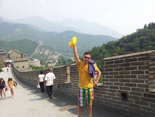 Телеведущий Идрис Джафаров рассказал о путешествии в Европу и Китай (фото)