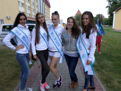 Самира Акманова рассказала о конкурсе "Miss Supranational 2013" в Минске (фото)