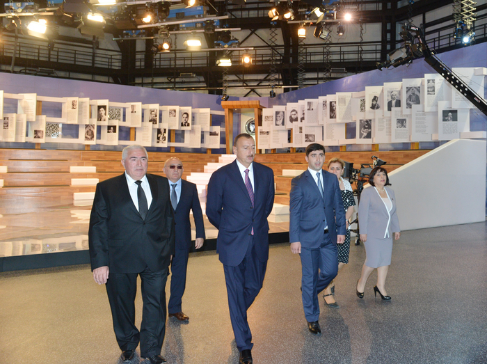 Ильхам Алиев принял участие в открытии Центра интеллектуальной молодежи "Зяка" в Шамкире (ФОТО)