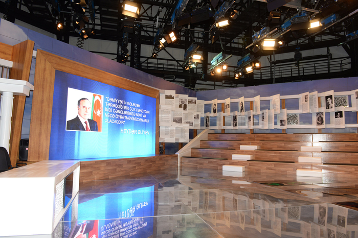 Ильхам Алиев принял участие в открытии Центра интеллектуальной молодежи "Зяка" в Шамкире (ФОТО)