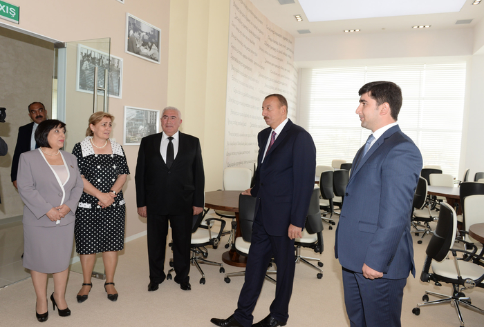 Ильхам Алиев принял участие в открытии Центра интеллектуальной молодежи "Зяка" в Шамкире (ФОТО)