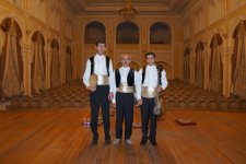 Азербайджанский ханенде занял первое место на фестивале "Голоса золотой степи-2013" в Астрахани (фото)