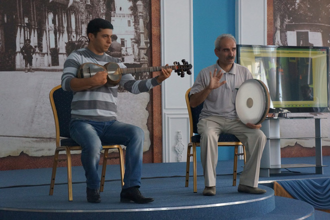 Азербайджанский ханенде занял первое место на фестивале "Голоса золотой степи-2013" в Астрахани (фото)