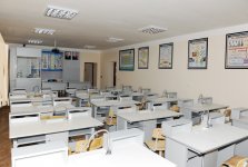 Президент Азербайджана ознакомился с состоянием зданий двух школ в Хатаинском районе Баку после реконструкции (ФОТО)