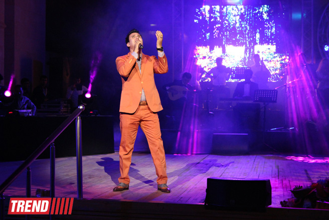 Концерт Надира Гафарзаде прошел при аншлаге - прозвучали композиции Фикрета Амирова, Рашида Бейбутова, Арифа Меликова…(фото)