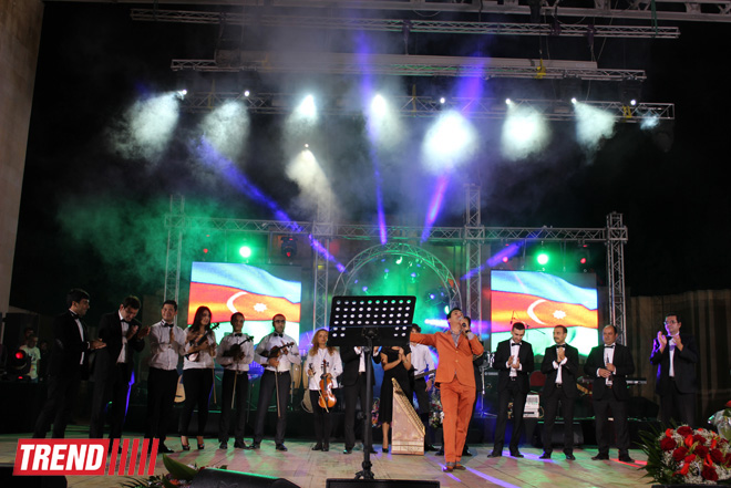 Концерт Надира Гафарзаде прошел при аншлаге - прозвучали композиции Фикрета Амирова, Рашида Бейбутова, Арифа Меликова…(фото)