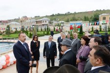 Президент Азербайджана ознакомился с условиями, созданными в парке Гейдара Алиева в Красной слободе (ФОТО)