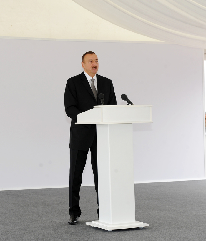 Президент Ильхам Алиев: Азербайджан будет вносить свой вклад в решение энергетических вопросов и на Европейском континенте (ФОТО)