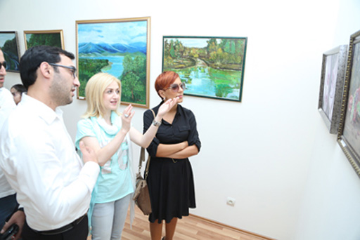 Выставка "Привлекательные цвета" стала праздником для талантливых художников -  Гюльнара Халилова (фото)