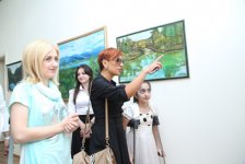 Выставка "Привлекательные цвета" стала праздником для талантливых художников -  Гюльнара Халилова (фото)