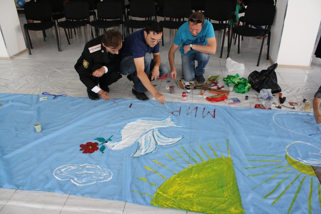 В Баку отметили Международный день мира (фото)