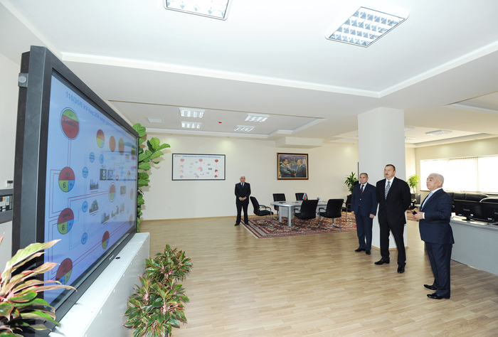 Ильхам Алиев принял участие в церемонии сдачи в эксплуатацию электрической подстанции в Низаминском районе Баку (ФОТО)