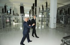 Ильхам Алиев принял участие в церемонии сдачи в эксплуатацию электрической подстанции в Низаминском районе Баку (ФОТО)